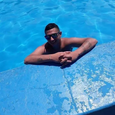 OnlyFans cuenta hotlatinguy10 header 2