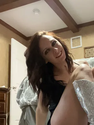 OnlyFans cuenta chasity_j header 2