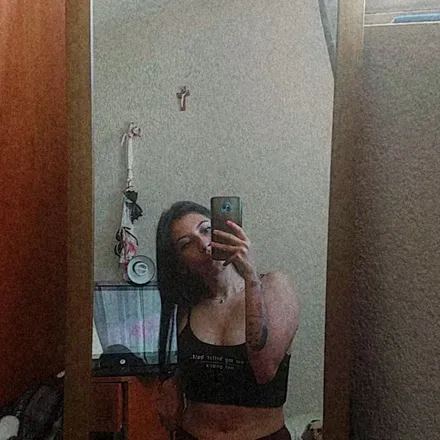 OnlyFans account  saphrl avatar 1