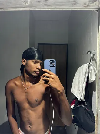 OnlyFans cuenta harrylovers1 avatar 1