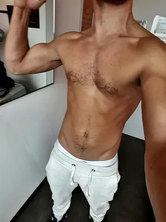 OnlyFans cuenta itastallion avatar 1