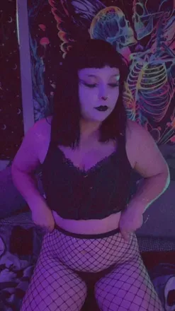 OnlyFans cuenta goddesslavenderfantasy avatar 1