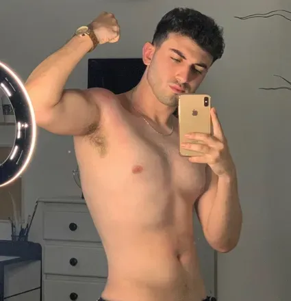 OnlyFans account  alvincuello avatar 1