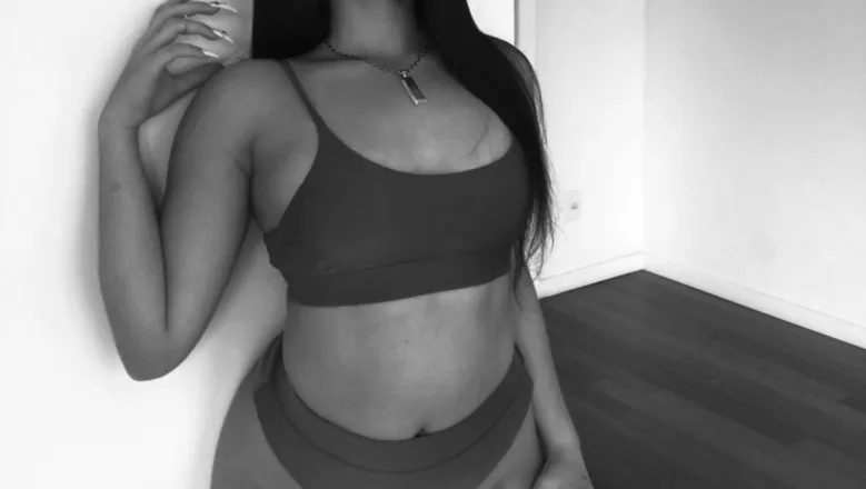 OnlyFans cuenta vivisweeet header 2