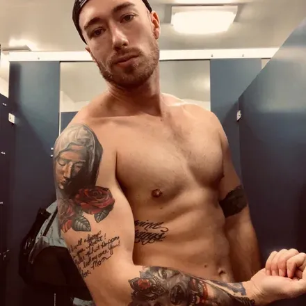OnlyFans account  zacharyniclousxxx avatar 1
