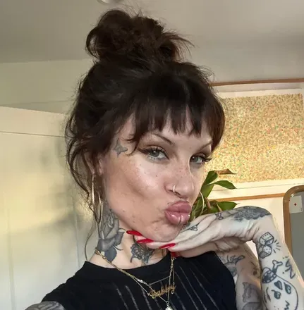 OnlyFans cuenta binladensbussy avatar 1