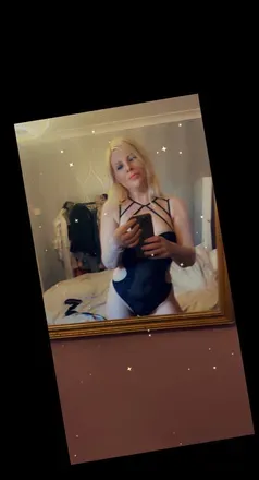OnlyFans cuenta mistressaquarius avatar 1
