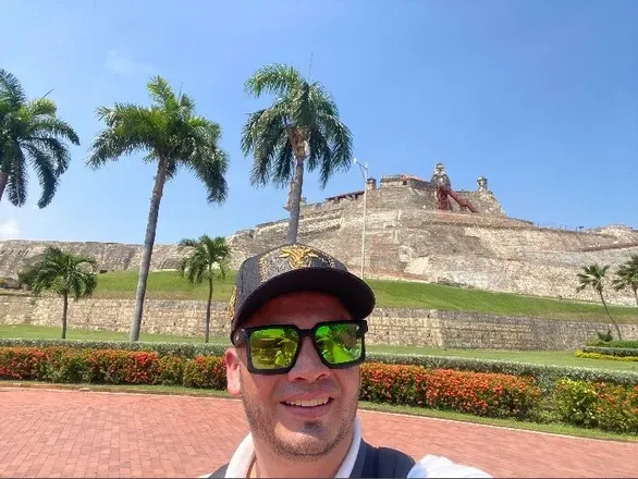 OnlyFans account  leozap avatar 1