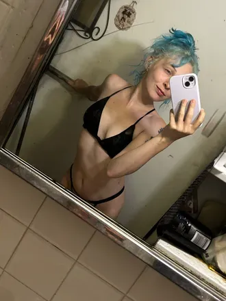 OnlyFans cuenta motbbymegss avatar 1