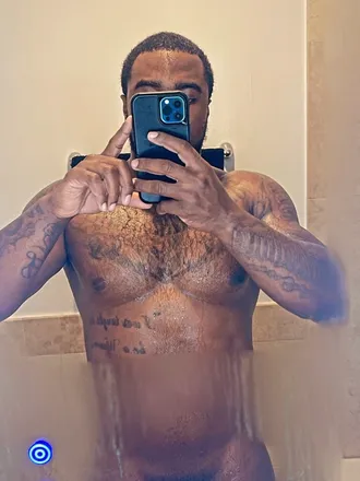 OnlyFans cuenta mlove2323 avatar 1
