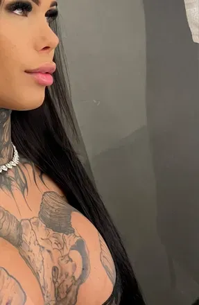 OnlyFans cuenta demon.alison header 2