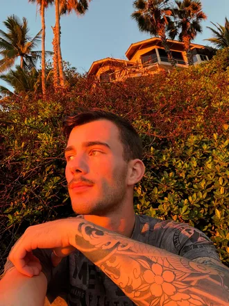 OnlyFans cuenta apollof82 header 2