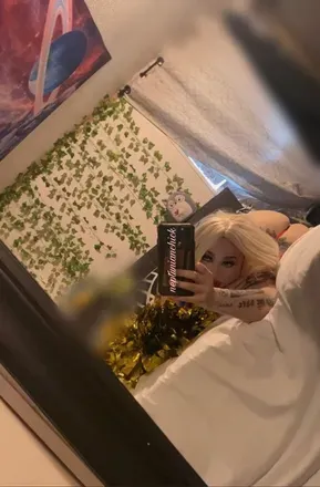 OnlyFans cuenta neptunianchick header 2