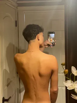 OnlyFans cuenta twink444 avatar 1