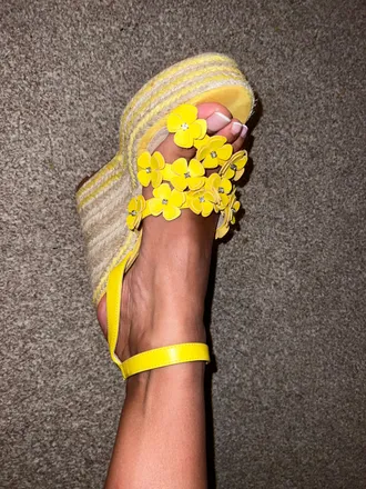 OnlyFans cuenta sweethappysole header 2