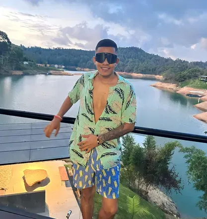 OnlyFans cuenta sergio_andres1 avatar 1