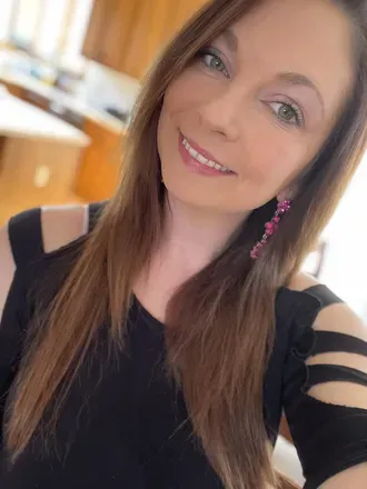 OnlyFans account  xxxnoellebelle avatar 1