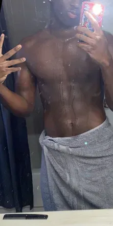 OnlyFans account  mr.redflags avatar 1