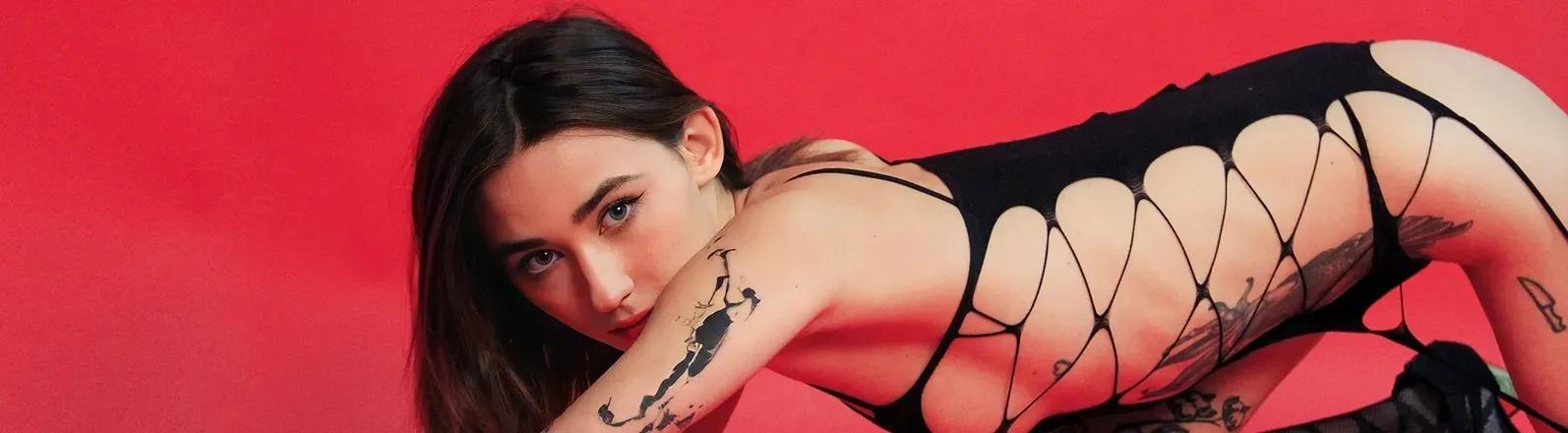 OnlyFans cuenta sofy_hughes header 2