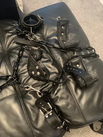 OnlyFans cuenta leatherdom9inch avatar 1
