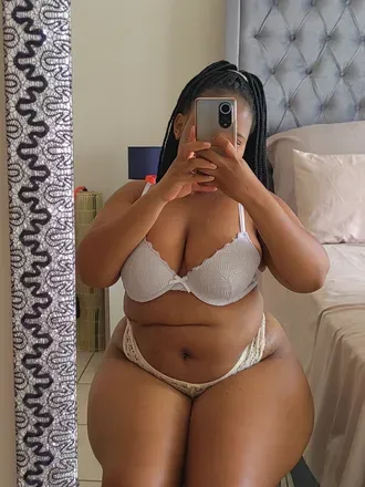 OnlyFans cuenta lesedi_aaliyah header 2