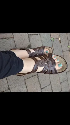 OnlyFans account  farrahsfabfeet header 2