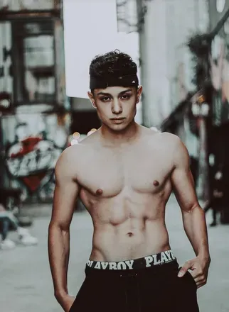 OnlyFans cuenta brandontenorio header 2