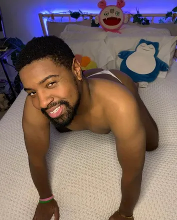 OnlyFans cuenta forrest_blkwood header 2