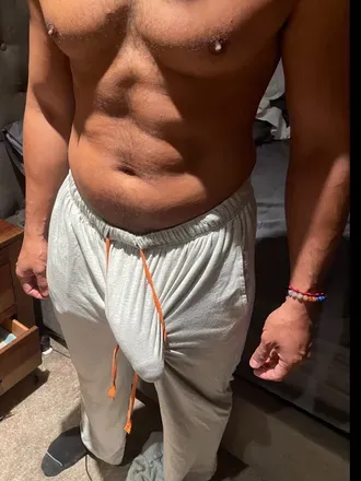 OnlyFans cuenta papibigdick10 avatar 1