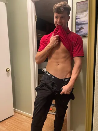 OnlyFans cuenta toekneebro header 2