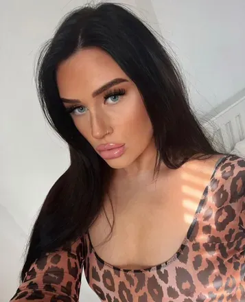 OnlyFans cuenta demi.essex avatar 1