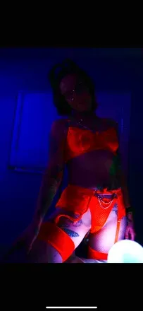 OnlyFans account  praisehollyhell avatar 1