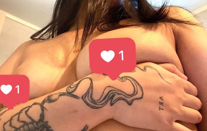 OnlyFans cuenta kbeibe header 2