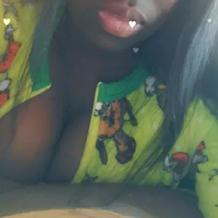 OnlyFans account  qweenmo30 avatar 1