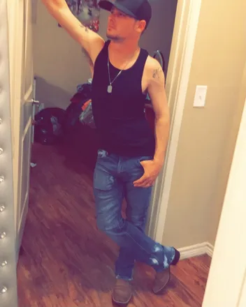 OnlyFans cuenta bigcockcowboy6992 header 2