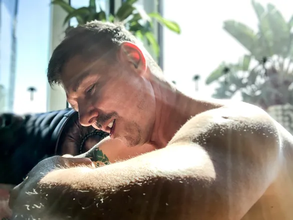 OnlyFans cuenta shaunthehorn header 2