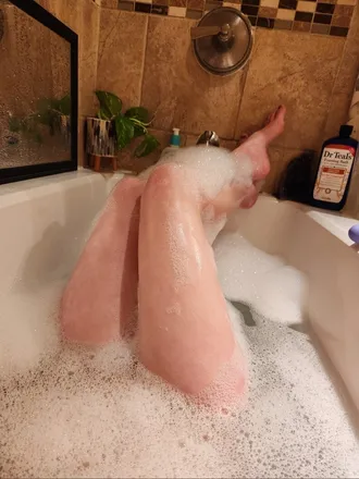 OnlyFans cuenta bubblebubblebaby header 2