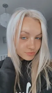 OnlyFans cuenta playboyblondie74 header 2