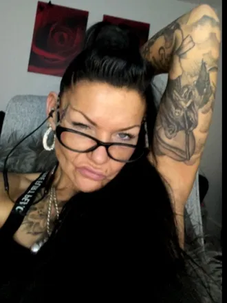 OnlyFans cuenta u229323939 header 2