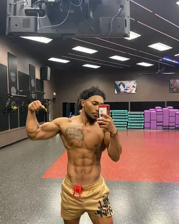 OnlyFans cuenta teddybfit avatar 1