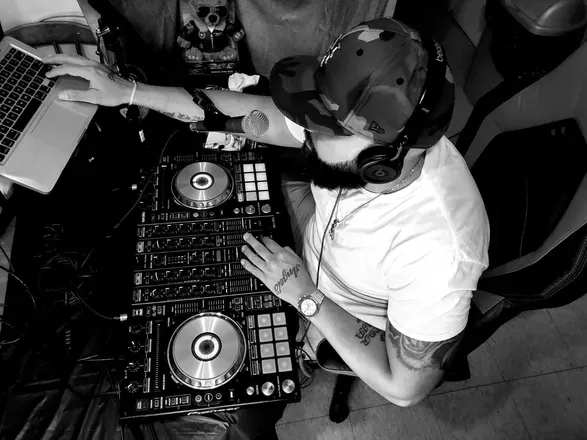 OnlyFans cuenta djfuego header 2