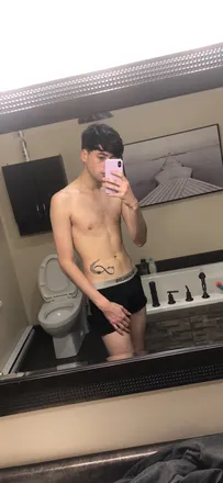 OnlyFans account  alexou22xx avatar 1