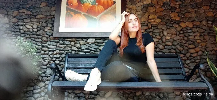 OnlyFans account  valerialumen header 2