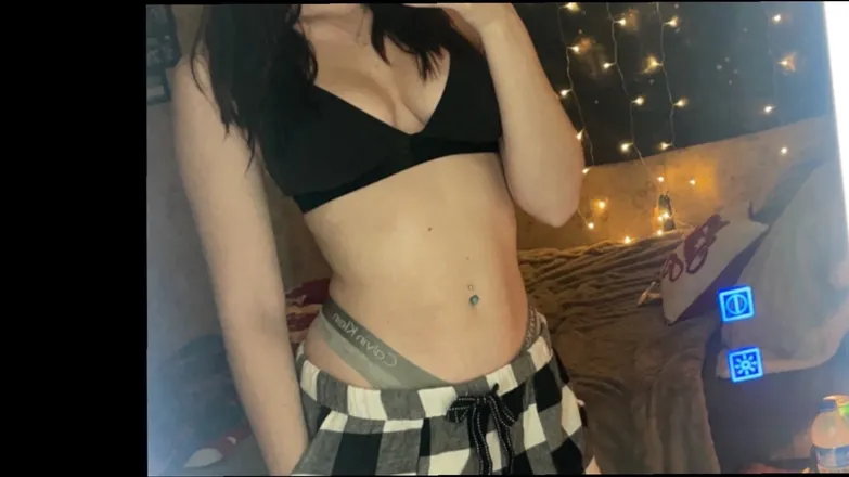 OnlyFans cuenta dakotamarie67 header 2
