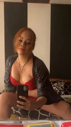 OnlyFans cuenta parissantanareina header 2