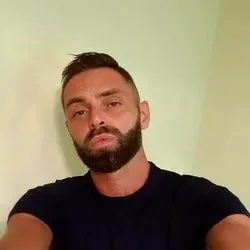 OnlyFans cuenta alexrussell84 avatar 1