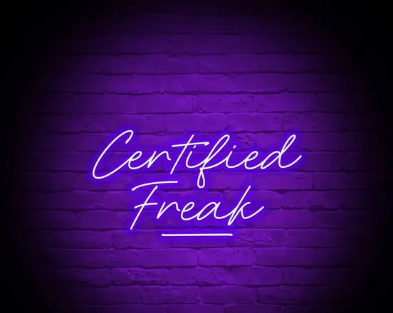 OnlyFans cuenta freefreaknique header 2