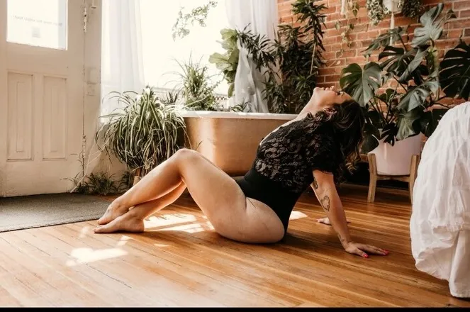 OnlyFans cuenta ellie94frances header 2