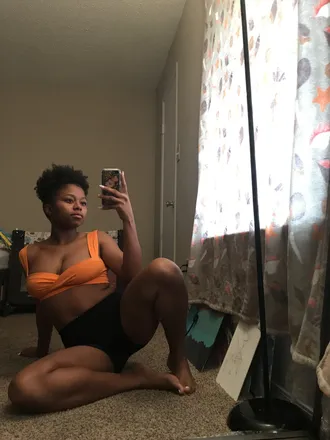 OnlyFans cuenta badgal-rah header 2