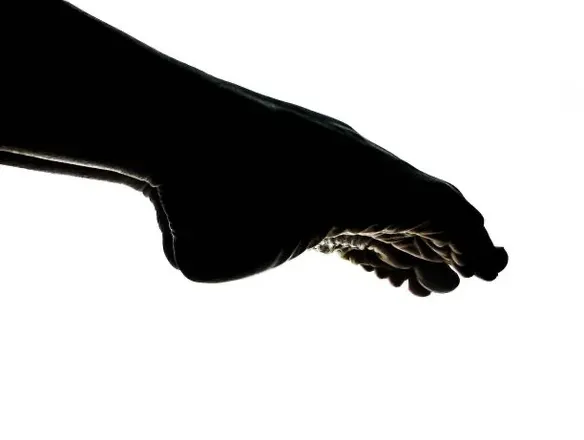 OnlyFans cuenta a_touch_of_feet header 2